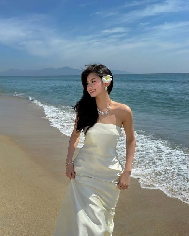 Váy đi biển
